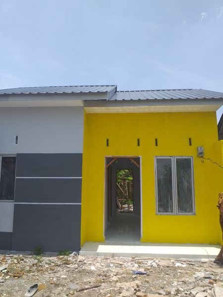 foto contoh rumah perumahan GRIYA MENCIRIM MINIMALIS