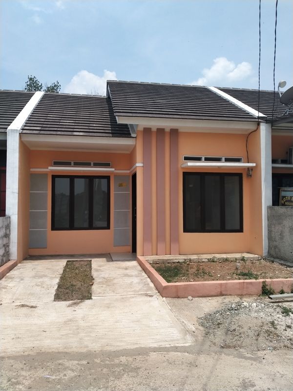 foto contoh rumah perumahan GRAND CIBENING RESIDENCE