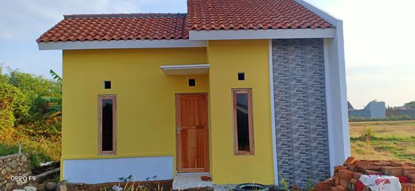 foto contoh rumah perumahan CLUSTER GRAHA PALMA