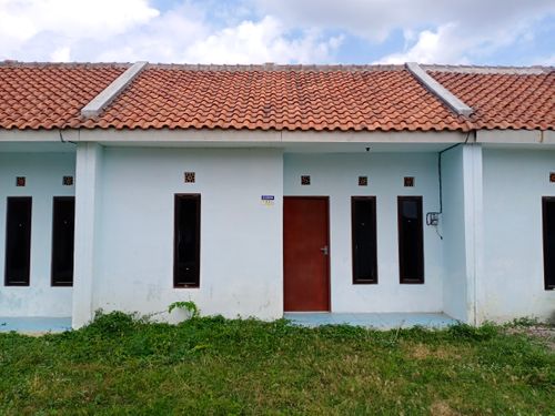 foto contoh rumah perumahan Griya Safari 3