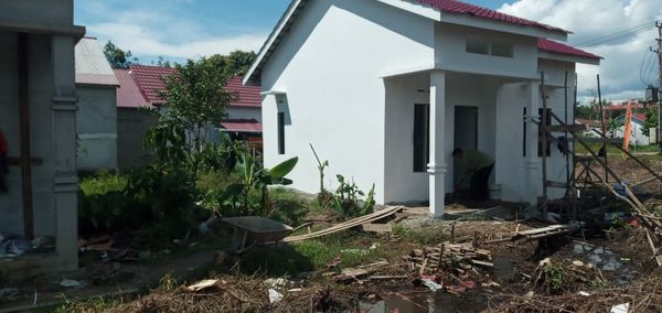 foto contoh rumah perumahan KOMPLEK GRIYA MAYOR