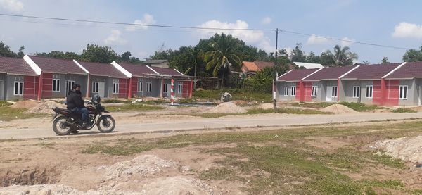 foto contoh rumah perumahan Pesona Keban Agung