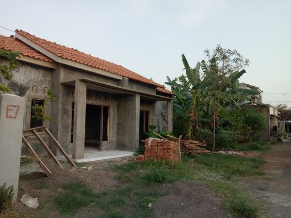 foto contoh rumah perumahan GRAHA GENTAKA