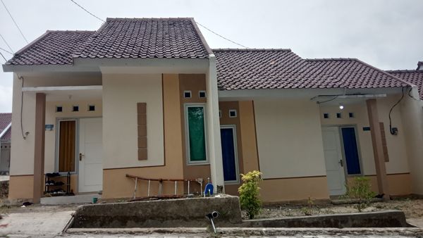 foto contoh rumah perumahan Perumahan Griya Argatama 
