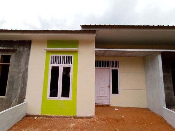 foto contoh rumah perumahan OSWALD RESIDENCE