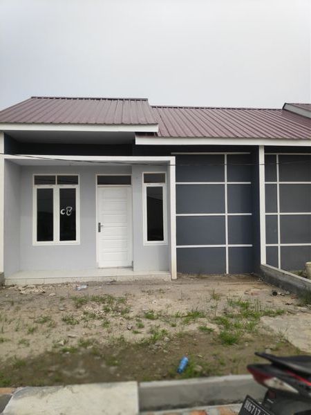 foto contoh rumah perumahan Griya Widuri