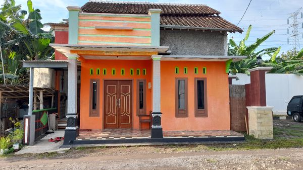 foto contoh rumah perumahan Perumahan Pesanggrahan Bumiayu