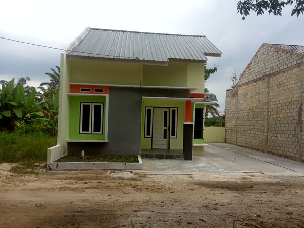 foto contoh rumah perumahan Bintang Residence