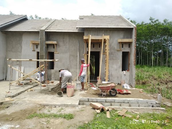 foto contoh rumah perumahan BMW ANGGREK