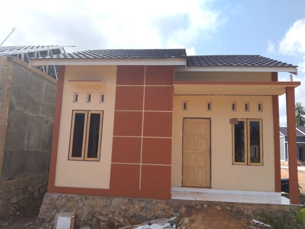 foto contoh rumah perumahan Gandaria Garden Mubarak
