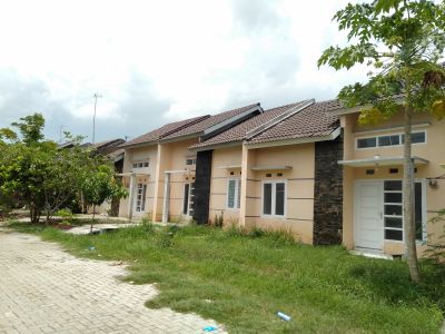 foto contoh rumah perumahan Kademangan Permata Regency