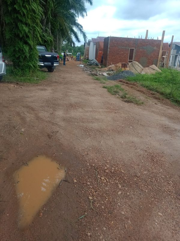 foto contoh rumah perumahan De'feros residence