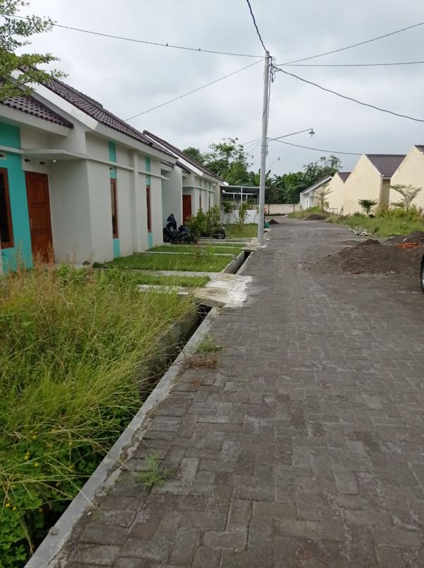 foto contoh rumah perumahan Griya Amanah Kajen