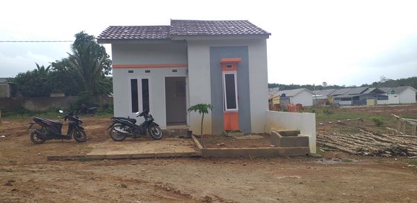 foto contoh rumah perumahan ANUGERAH RESIDENCE 3