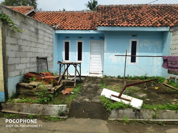 foto contoh rumah perumahan Kencana Bumi Cipeundeuy 1