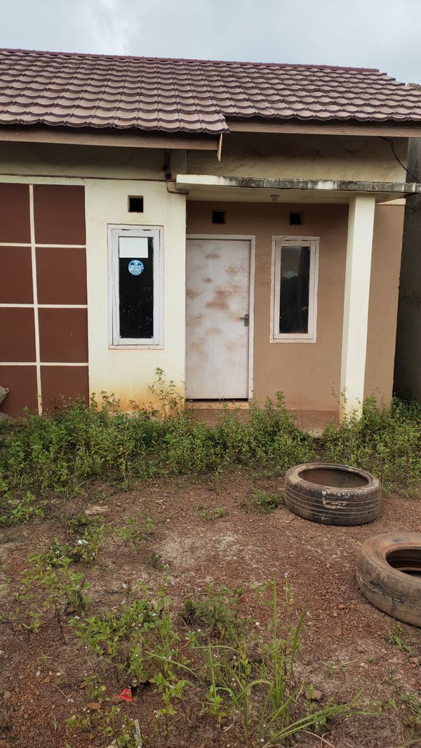 foto contoh rumah perumahan Berlian Citra Lestari