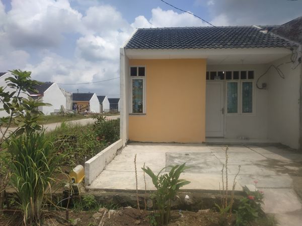 foto contoh rumah perumahan Bumi Nagara Lestari 1