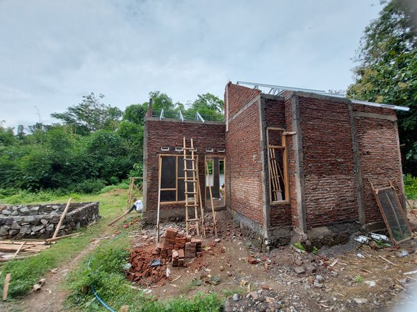 foto contoh rumah perumahan GRIYA LESTARI GAUM