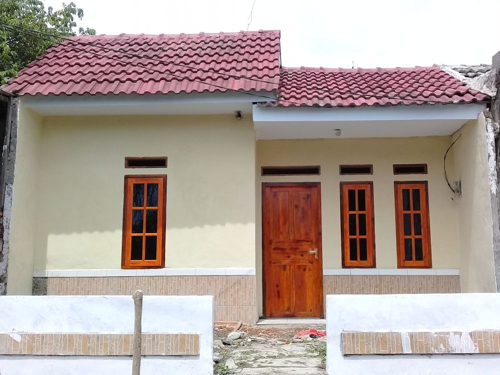 foto contoh rumah perumahan GRIYA BAGASASI 1