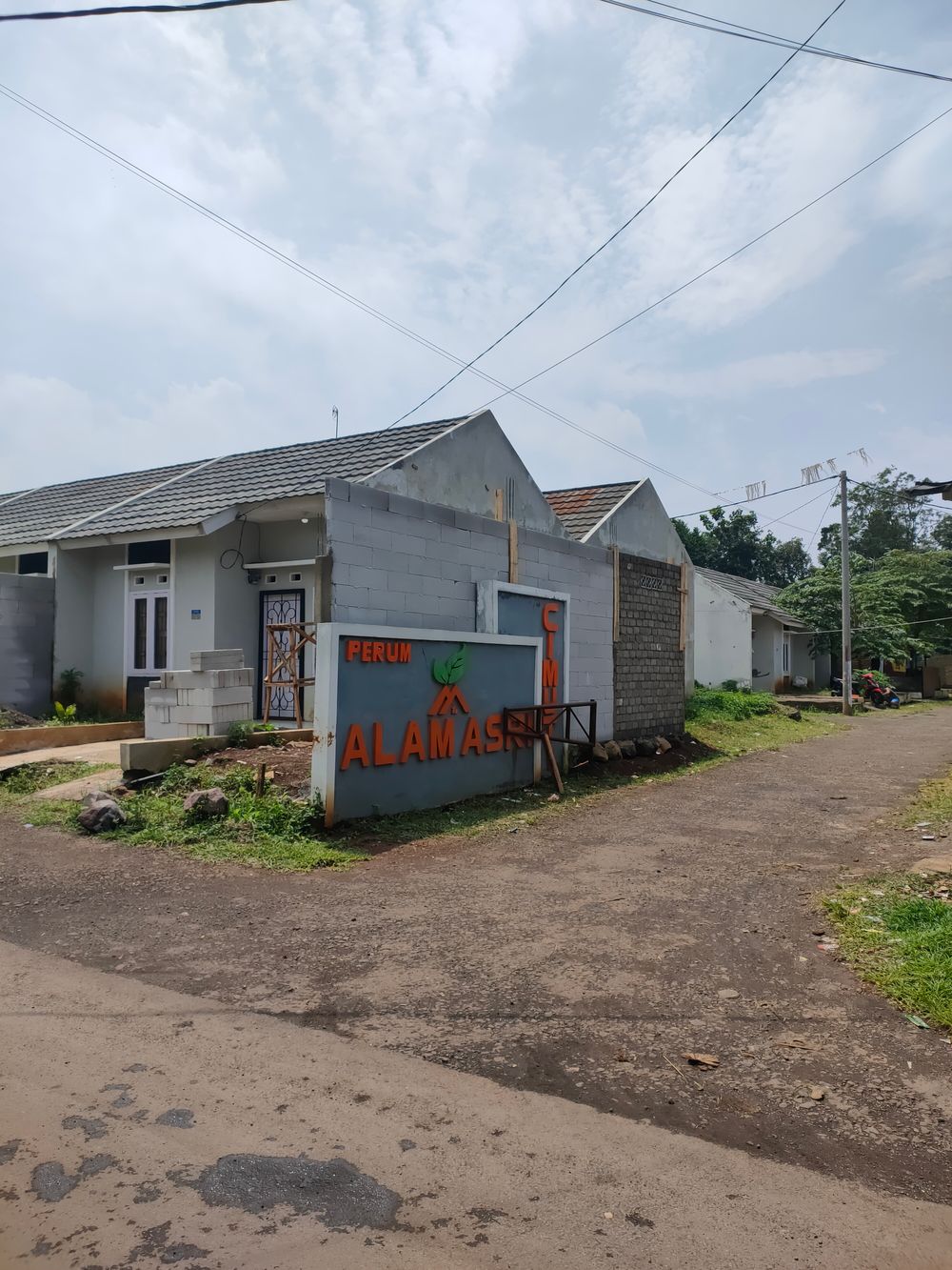 foto contoh rumah perumahan PERUMAHAN ALAM ASRI CIMUTI