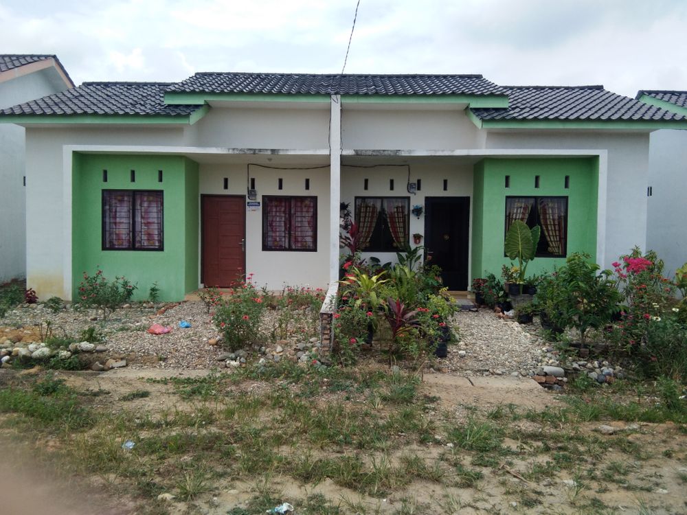 foto contoh rumah perumahan PERLAYUAN RESIDENCE INDAH