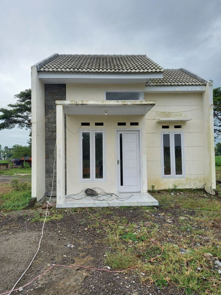 foto contoh rumah perumahan GRAHA KANAYA