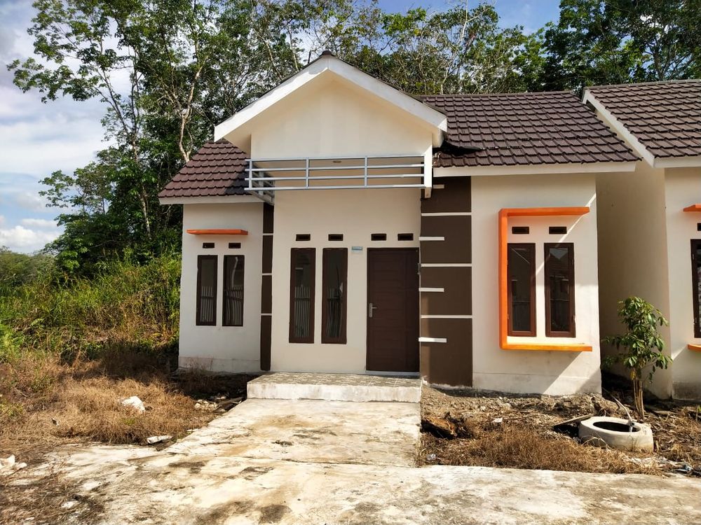 foto contoh rumah perumahan Mega Graha tahap 2