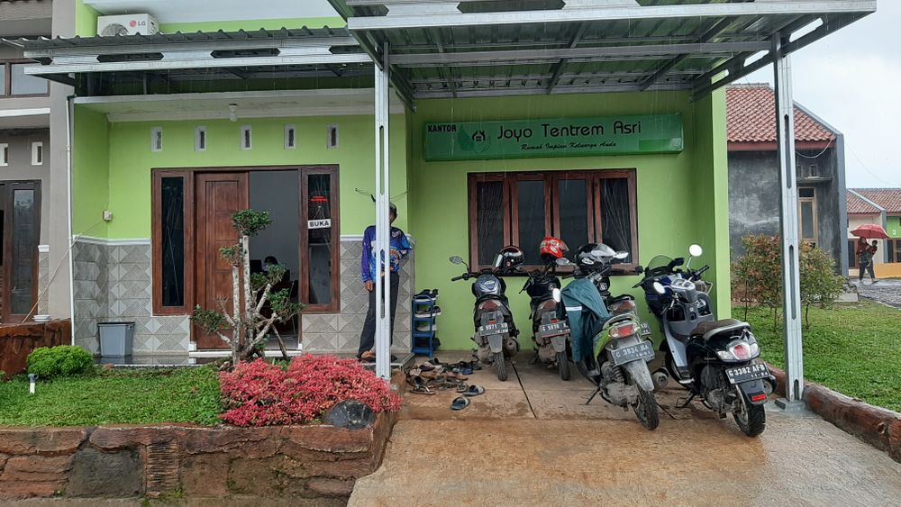 foto contoh rumah perumahan JOYO TENTREM ASRI