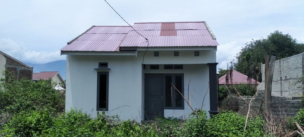foto contoh rumah perumahan Perumahan Puri Permata