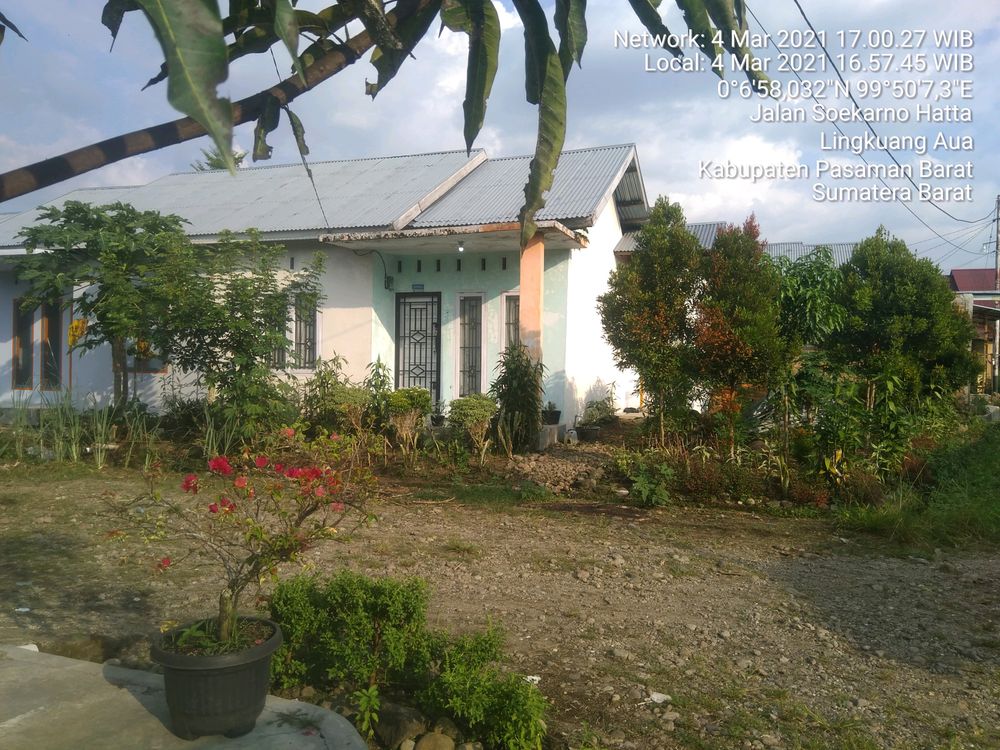 foto contoh rumah perumahan Taman Harmonis