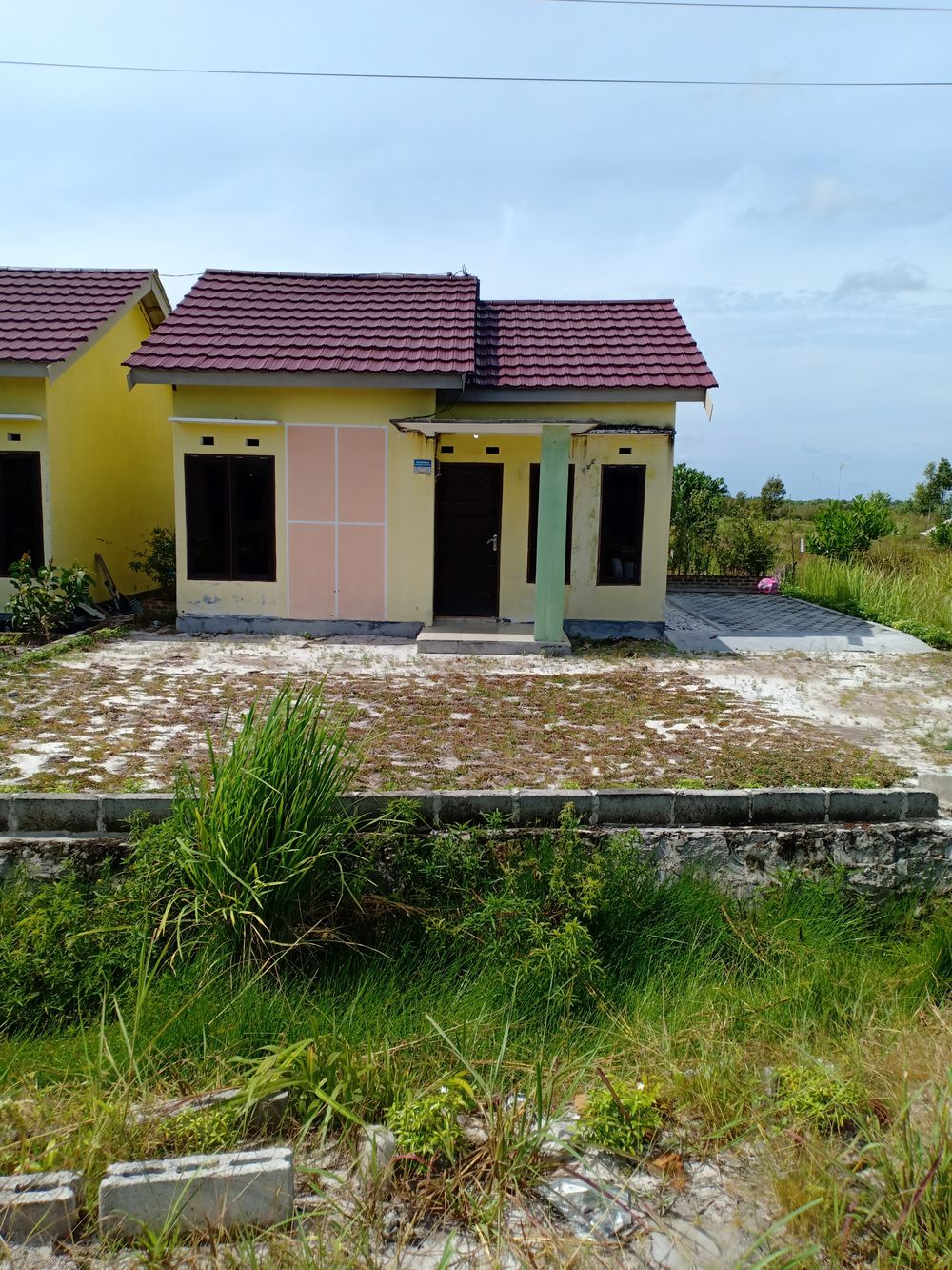 foto contoh rumah perumahan King Land V Blok J