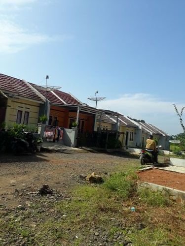 foto contoh rumah perumahan GRIYA WINAYA MENOL