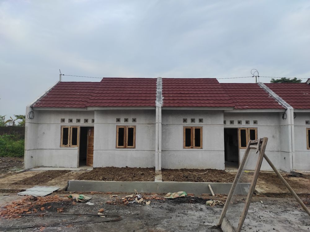 foto contoh rumah perumahan GRIYA BHINA KARYA SONOREJO