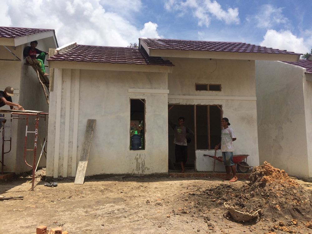 foto contoh rumah perumahan BDT RESIDENCE