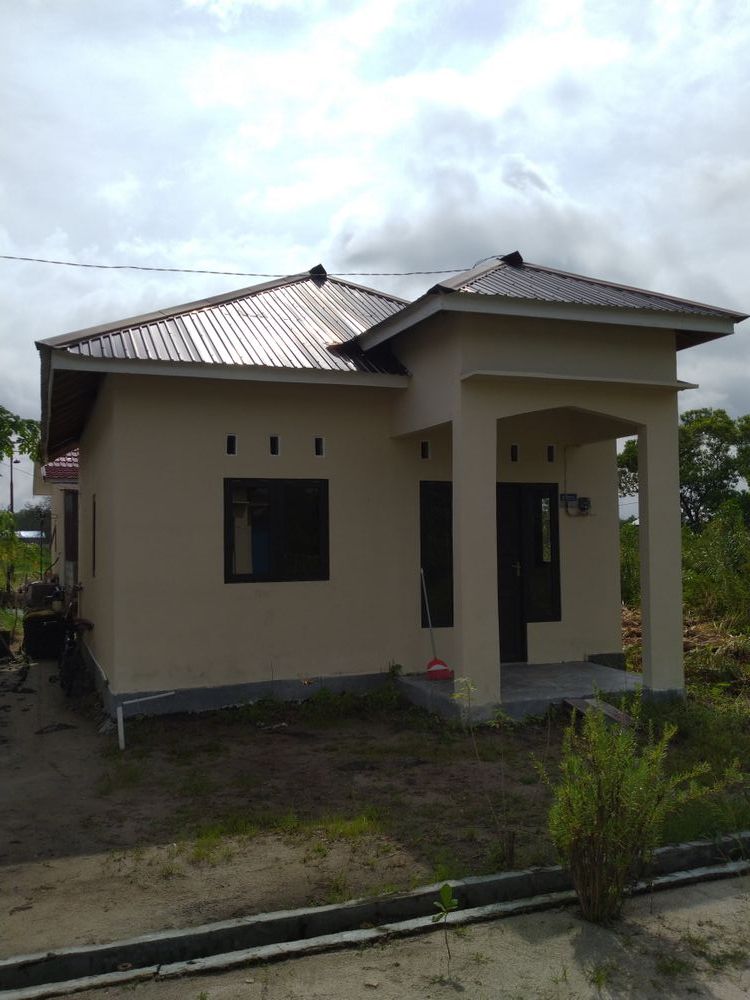 foto contoh rumah perumahan Graha Badak Asri