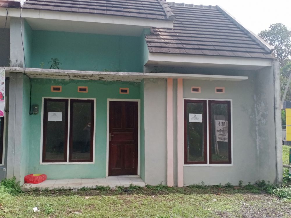 foto contoh rumah perumahan PERUMAHAN TUREN INDAH REGENCY 5