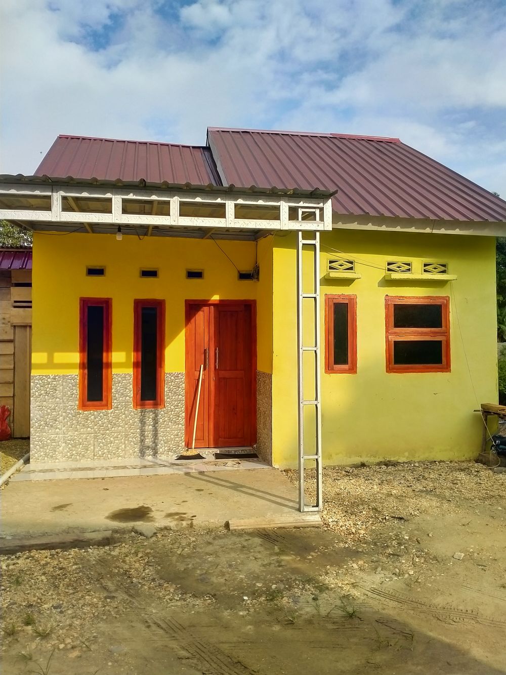 foto contoh rumah perumahan AMERTON RESIDENCE