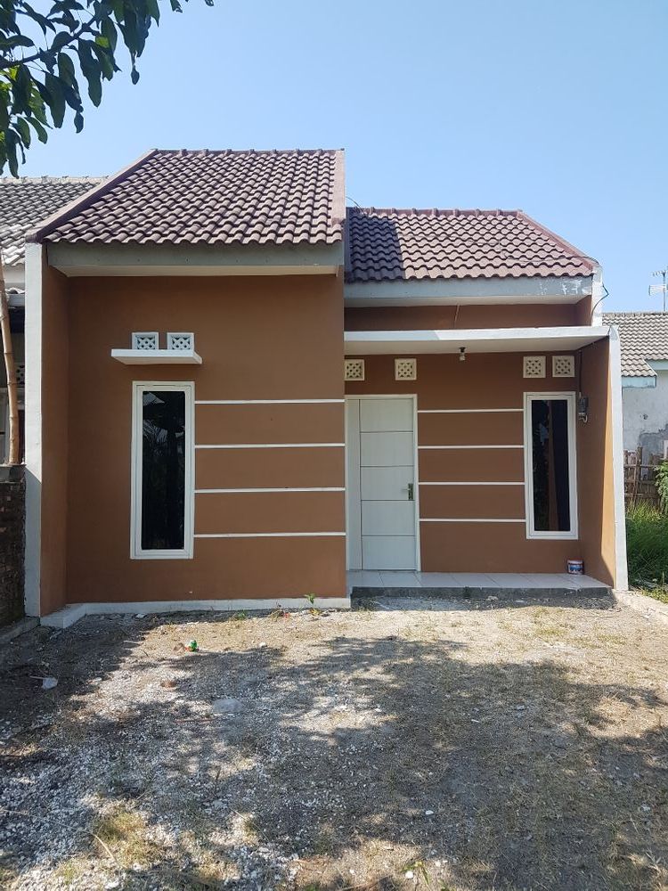 foto contoh rumah perumahan Sambirejo Regency