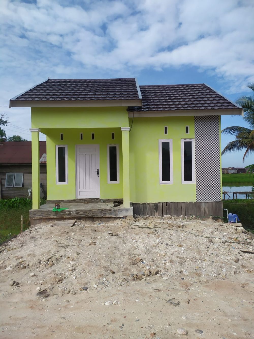 foto contoh rumah perumahan BUMI SAUFI 2