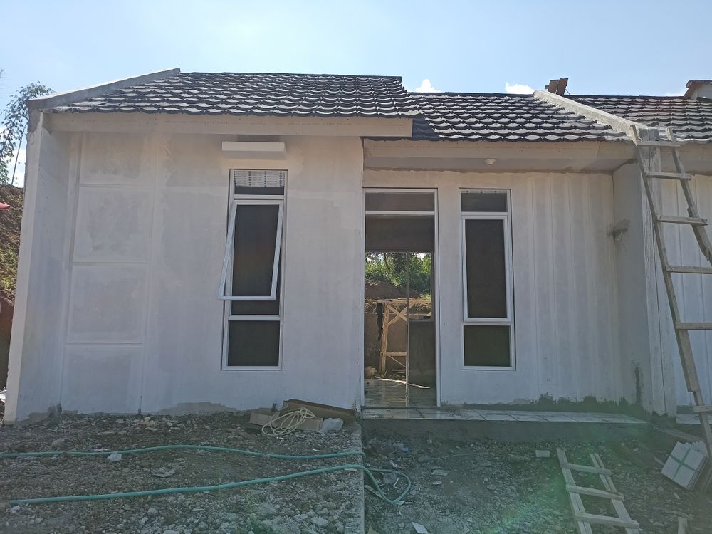 foto contoh rumah perumahan Griya Asri Puncak
