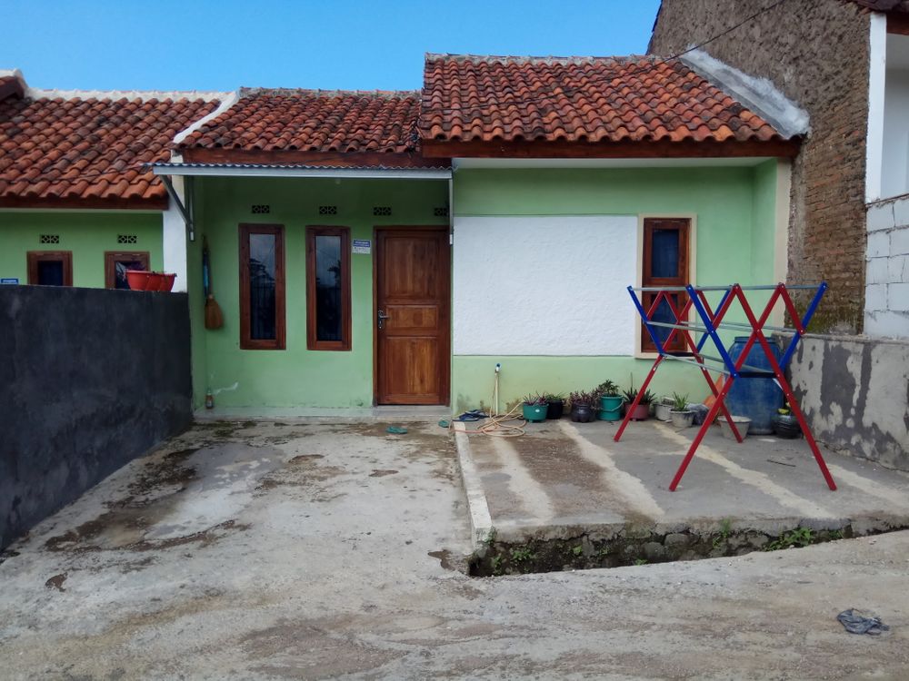 foto contoh rumah perumahan Green pawenang