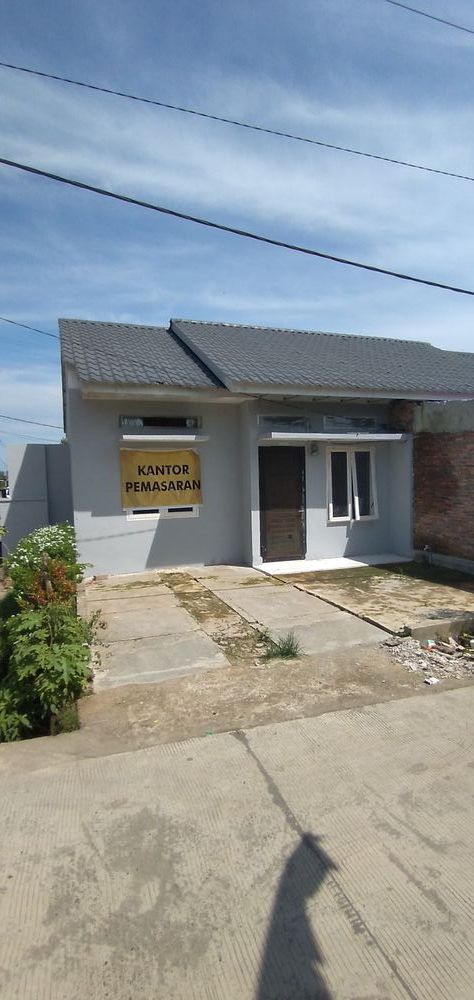 foto contoh rumah perumahan PESONA KHAYANGAN 4