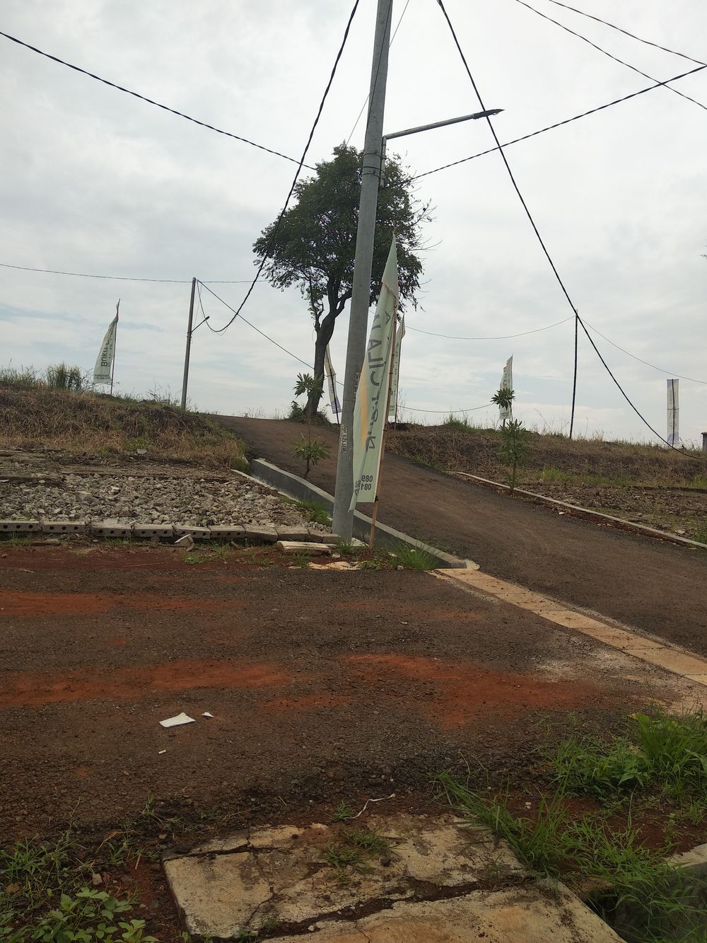 foto contoh rumah perumahan NOMIRA BUKIT CILAJA