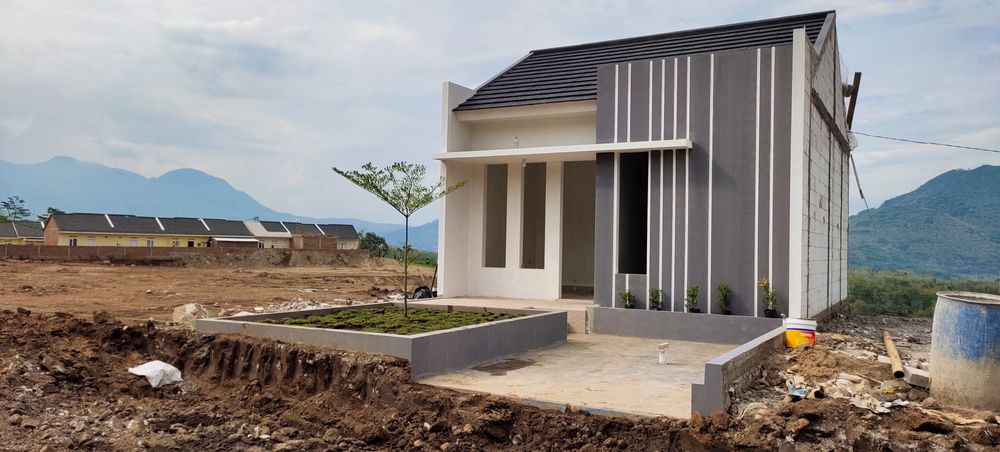 foto contoh rumah perumahan BUKIT NIVASA LANTANA