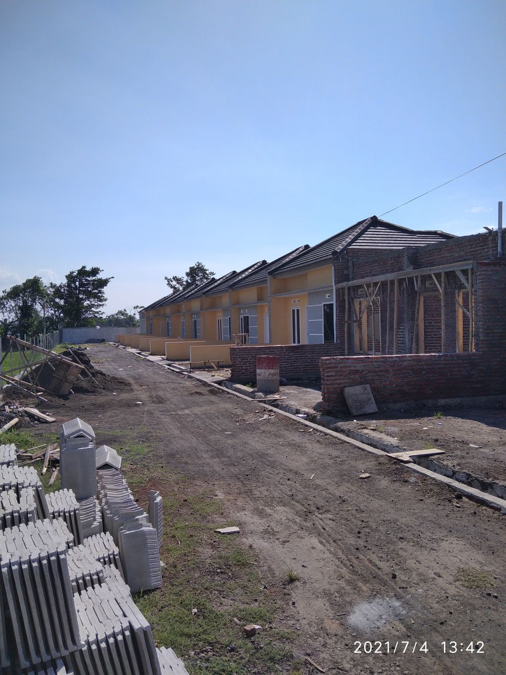 foto contoh rumah perumahan Perum Bumi Dringu Asri
