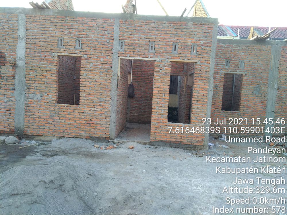 foto contoh rumah perumahan Griya Pandeyan kencana