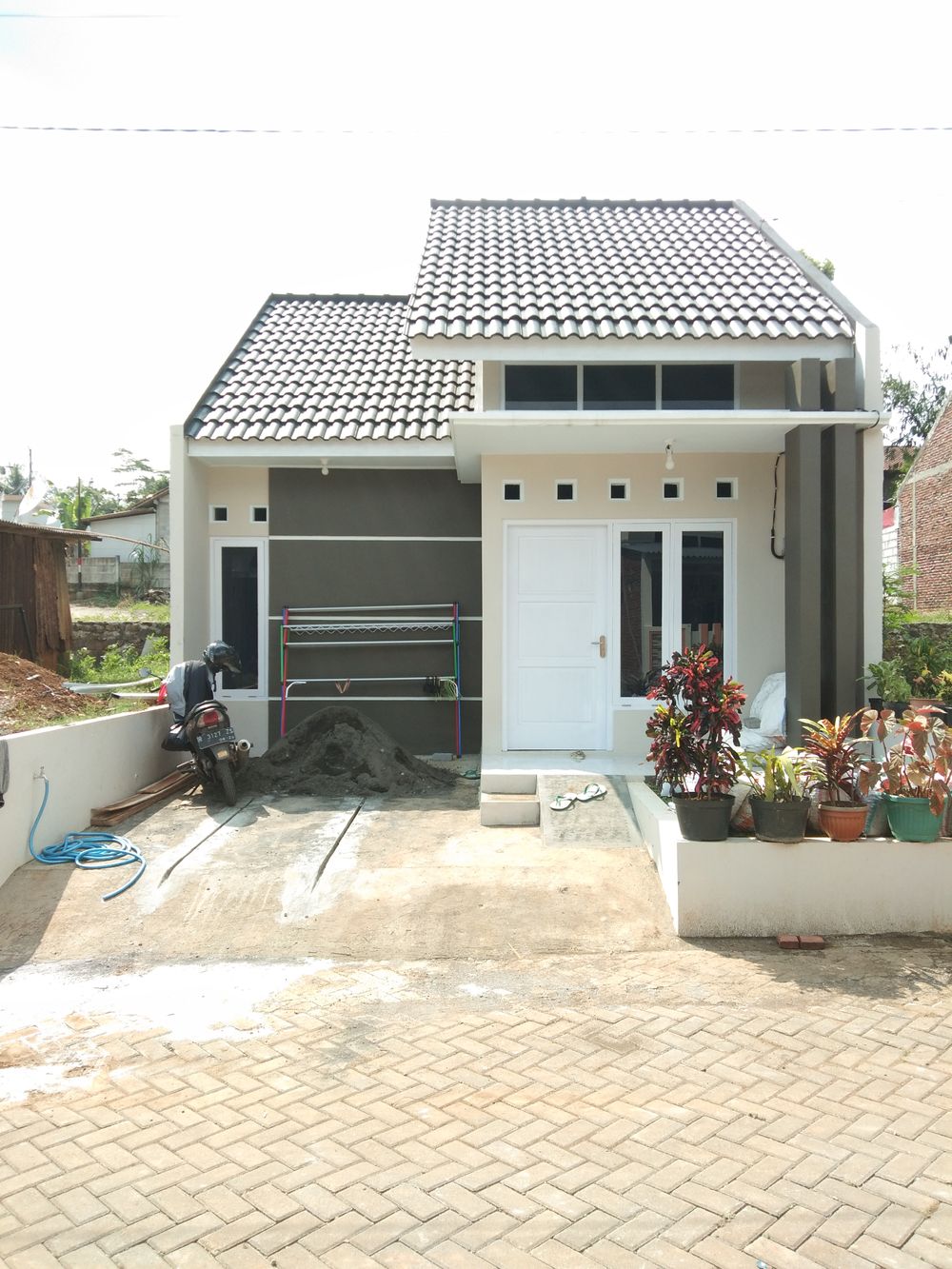 foto contoh rumah perumahan GREEN TAVISHA