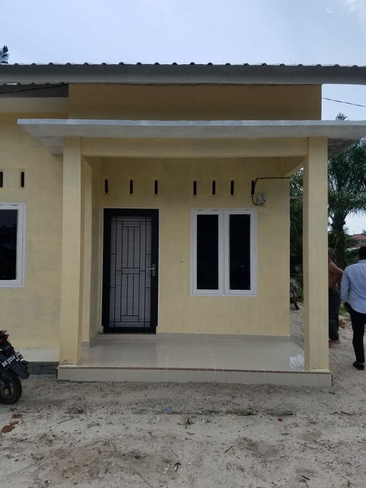 foto contoh rumah perumahan Perumahan Aras Residence