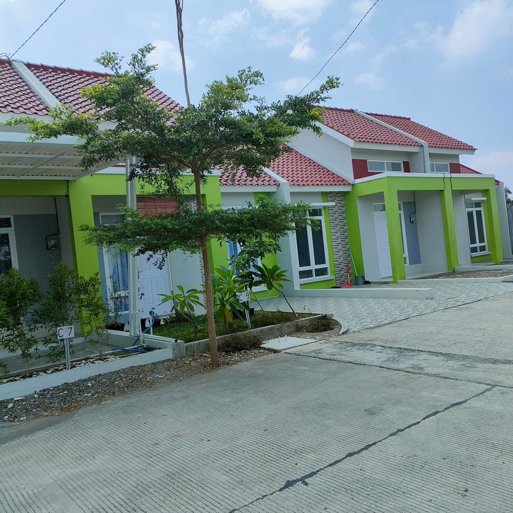 foto contoh rumah perumahan GRIYA KHARISMA