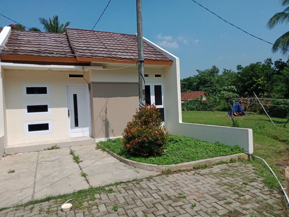 foto contoh rumah perumahan KARTIKA ALAM ASRI
